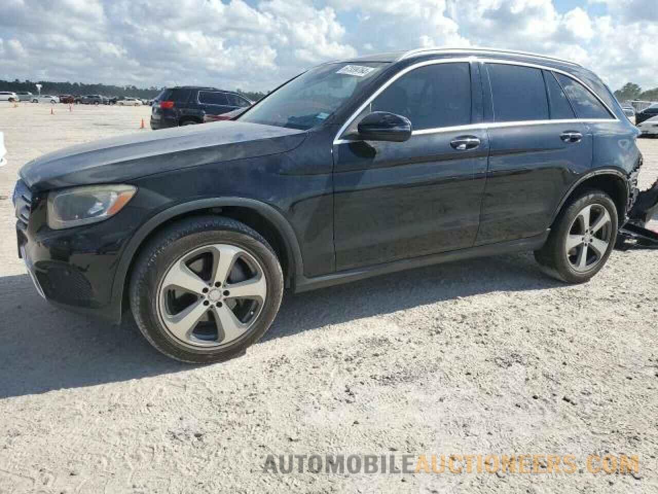 WDC0G4JB2GF076033 MERCEDES-BENZ GLC-CLASS 2016