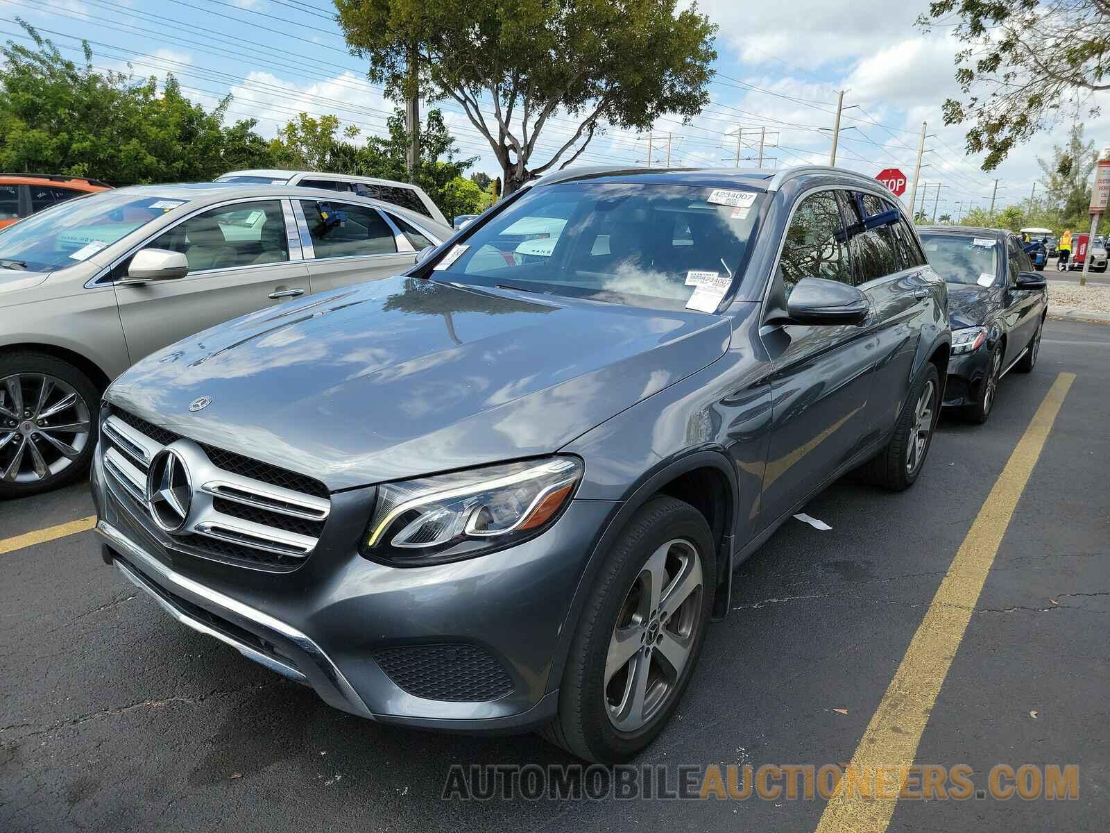 WDC0G4JB2HV010881 Mercedes-Benz GLC 2017