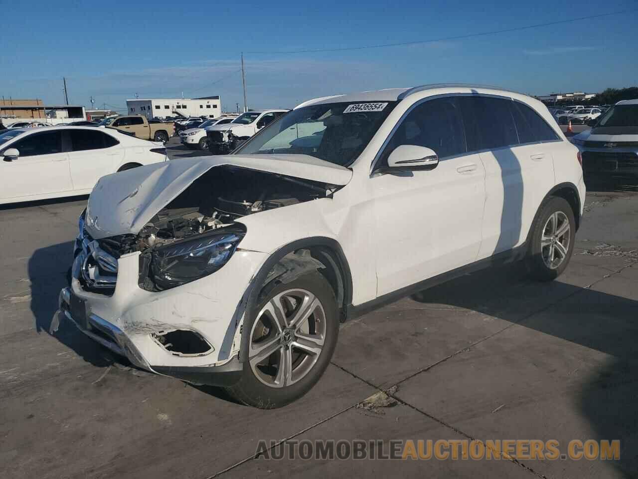 WDC0G4JB2JV013852 MERCEDES-BENZ GLC-CLASS 2018