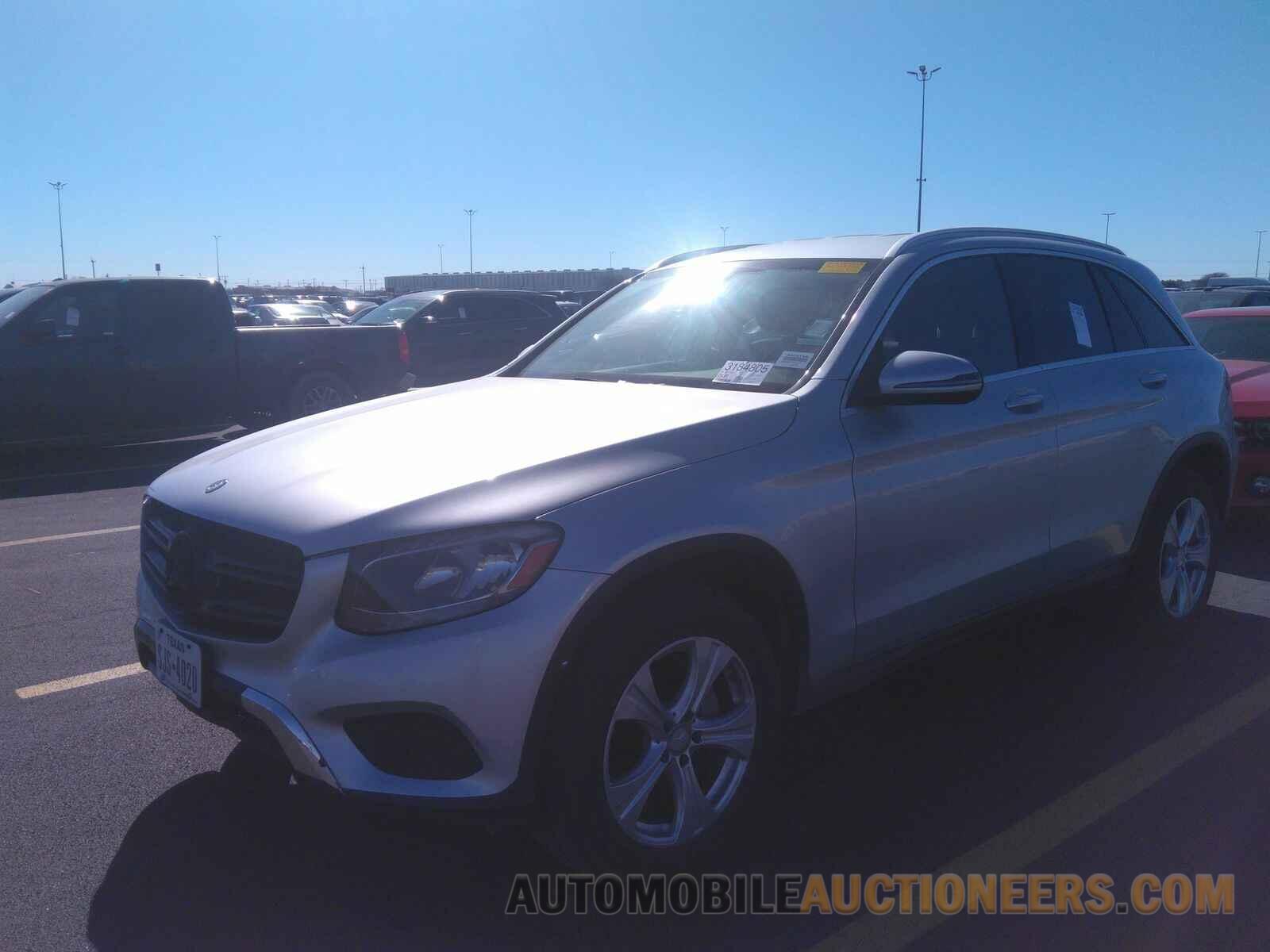 WDC0G4JB3GF016181 Mercedes-Benz GLC 2016