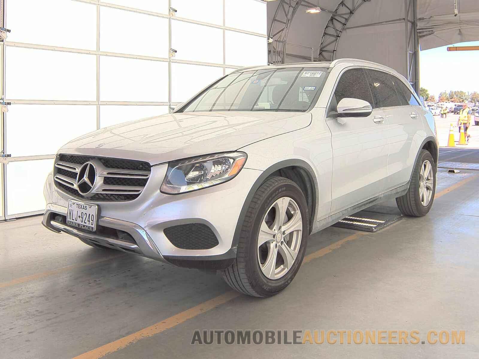 WDC0G4JB3GF018951 Mercedes-Benz GLC 2016