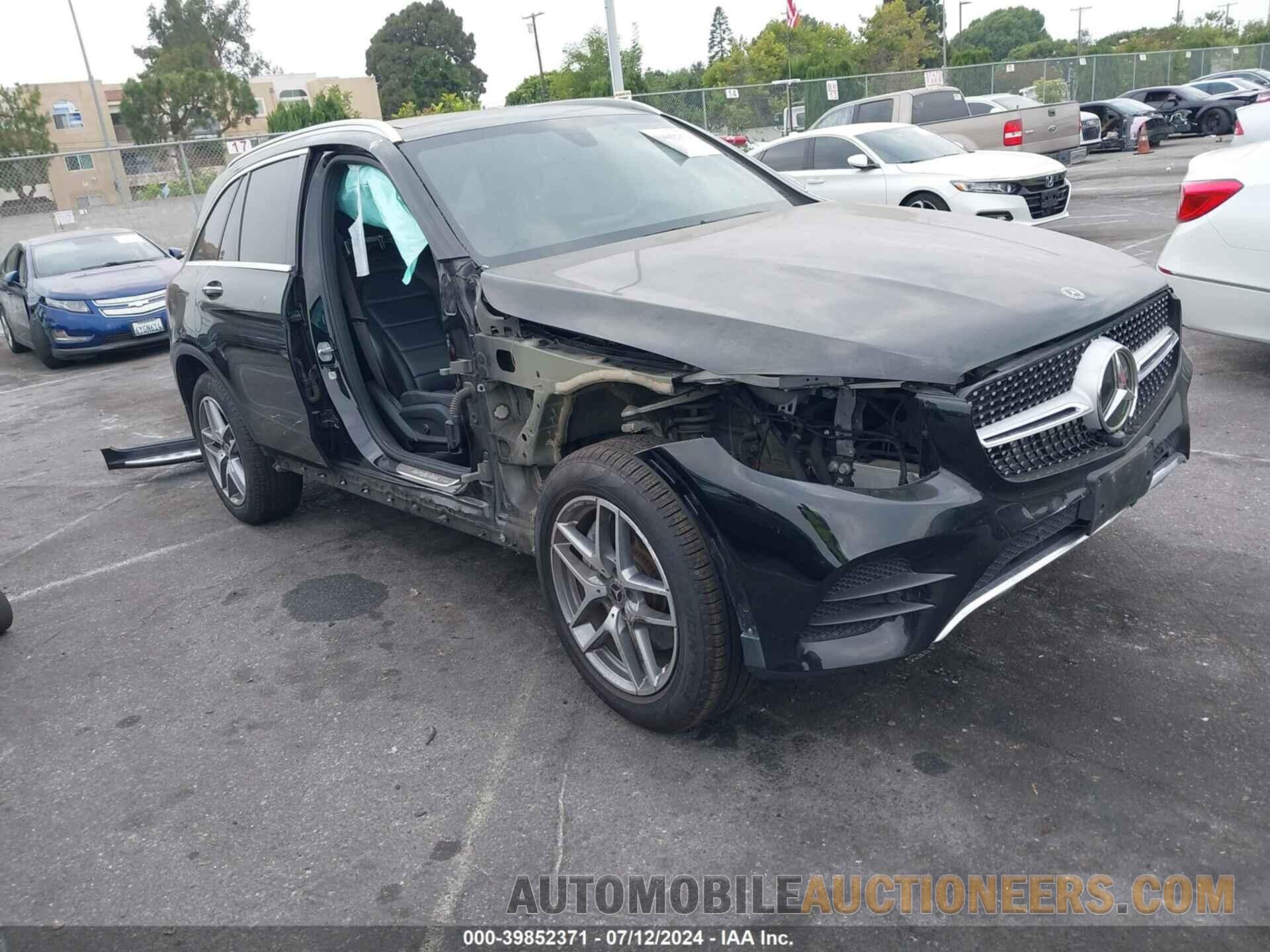 WDC0G4JB3KF565629 MERCEDES-BENZ GLC 300 2019