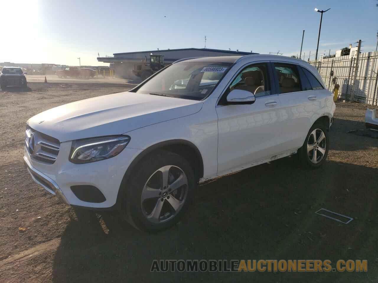 WDC0G4JB7KF571918 MERCEDES-BENZ GLC-CLASS 2019