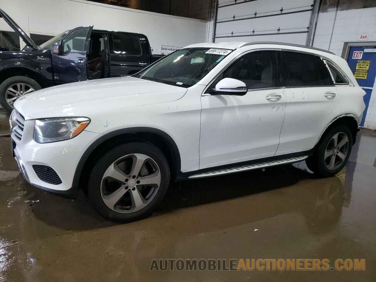 WDC0G4JB8GF064324 MERCEDES-BENZ GLC-CLASS 2016