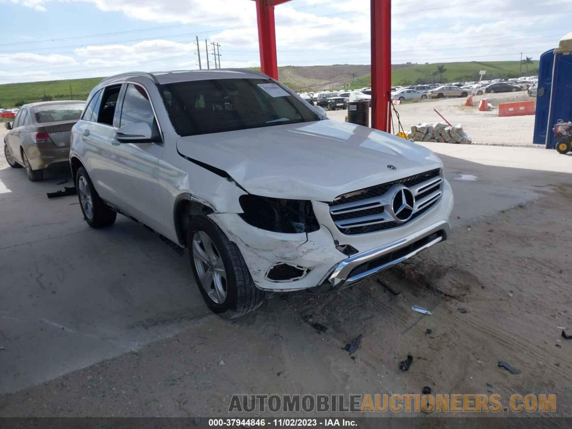 WDC0G4JB8JV061873 MERCEDES-BENZ GLC 300 2018