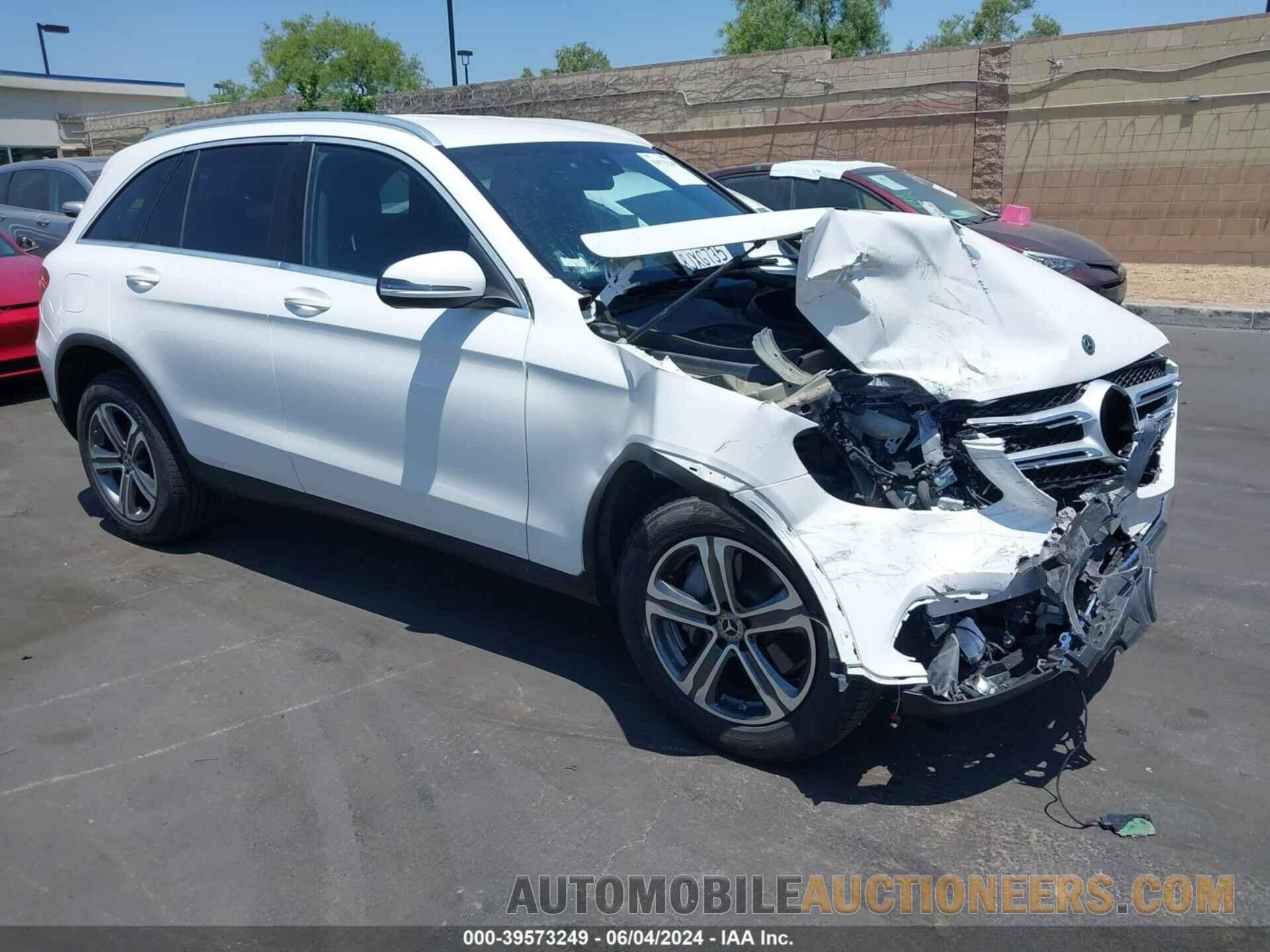 WDC0G4JB9KF600335 MERCEDES-BENZ GLC 300 2019