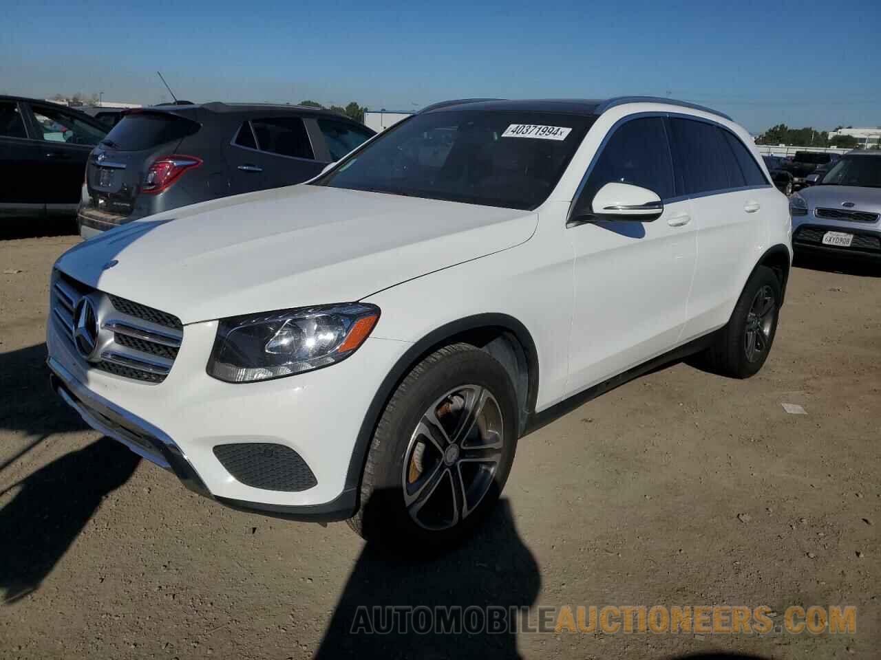 WDC0G4JBXHF176480 MERCEDES-BENZ GLC-CLASS 2017