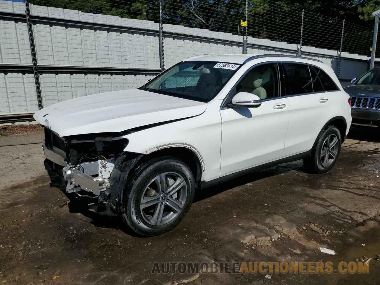 WDC0G4JBXHF246916 MERCEDES-BENZ GLC-CLASS 2017