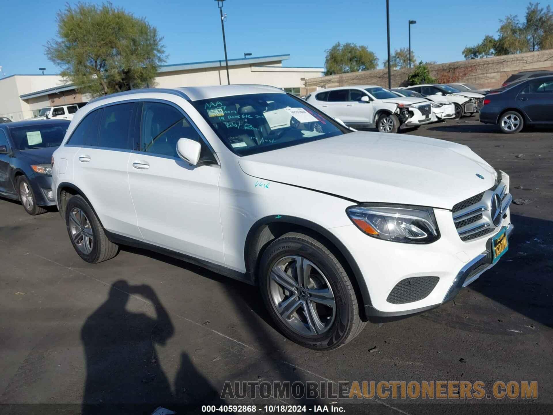 WDC0G4JBXKV170756 MERCEDES-BENZ GLC 300 2019