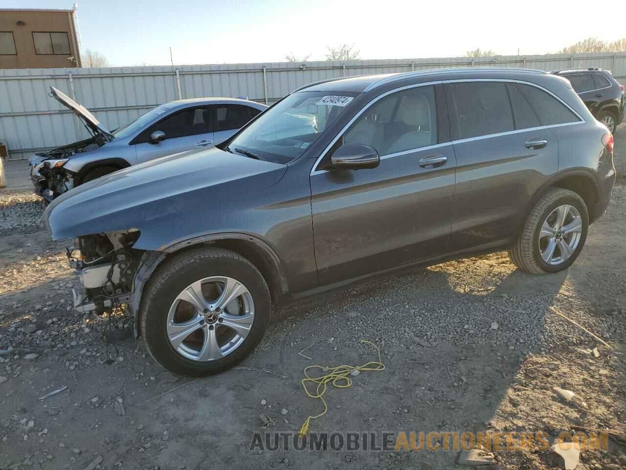 WDC0G4KB1JV040796 MERCEDES-BENZ GLC-CLASS 2018