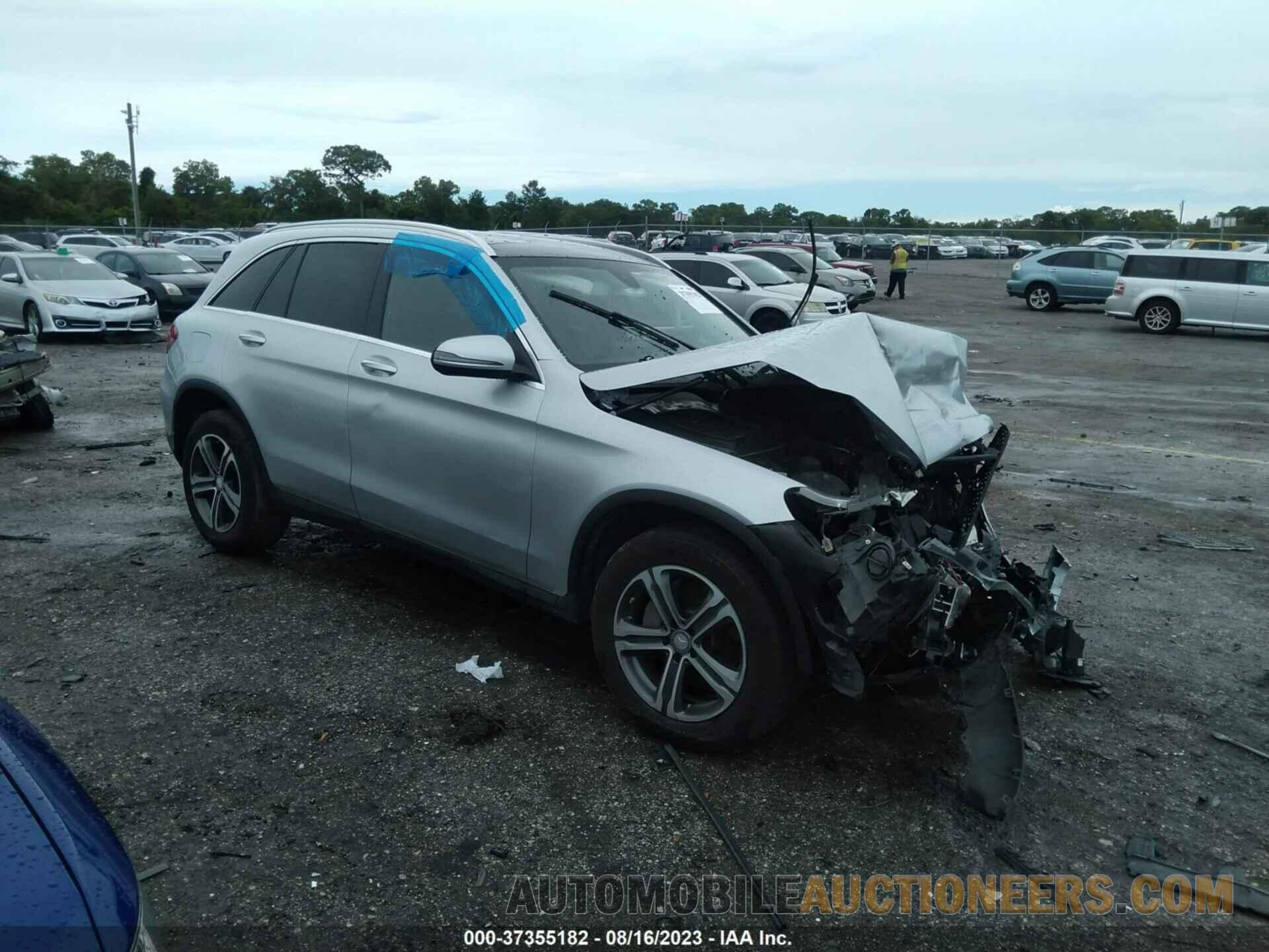 WDC0G4KB2GF030135 MERCEDES-BENZ GLC 2016