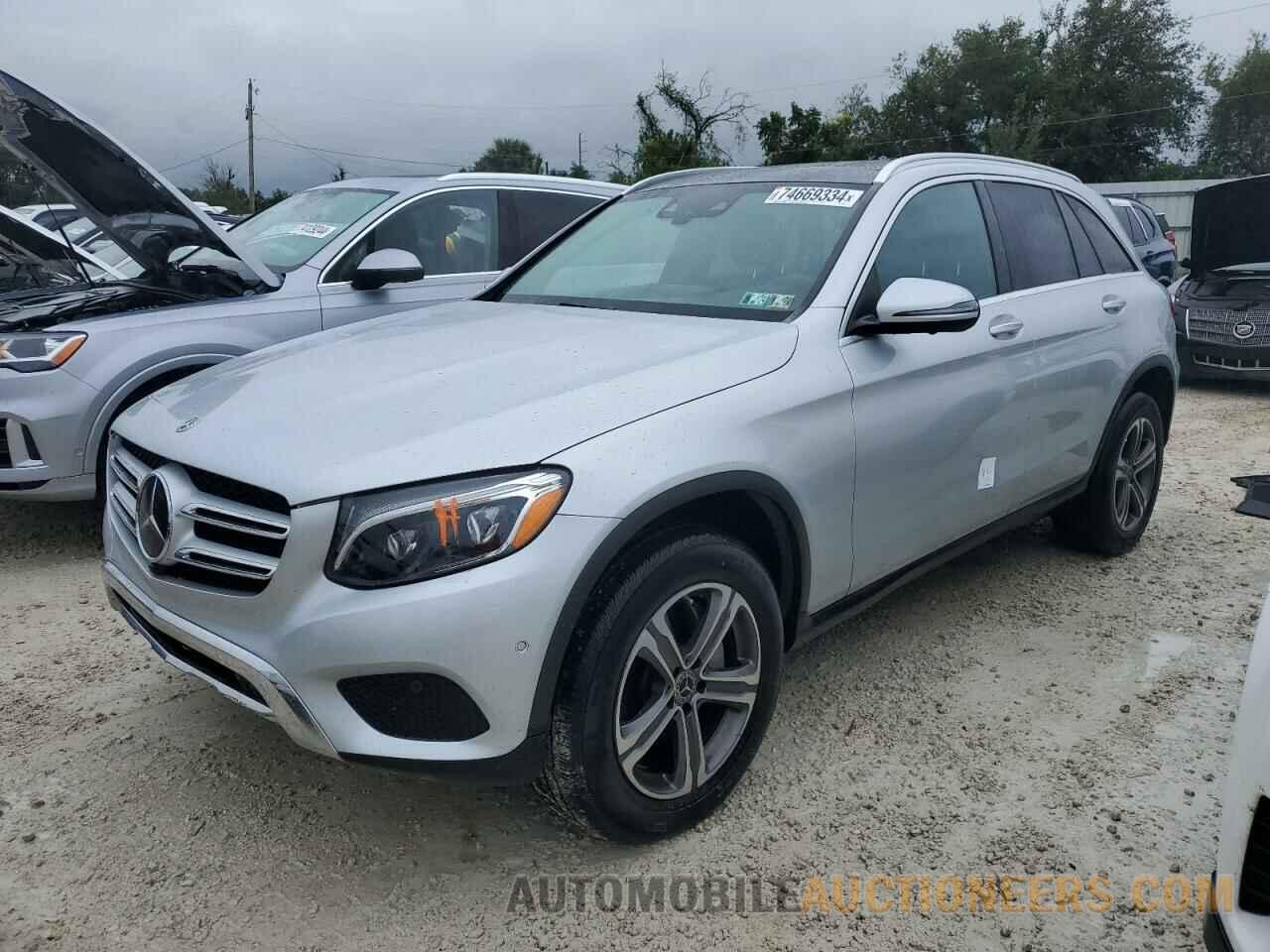 WDC0G4KB3HV010435 MERCEDES-BENZ GLC-CLASS 2017