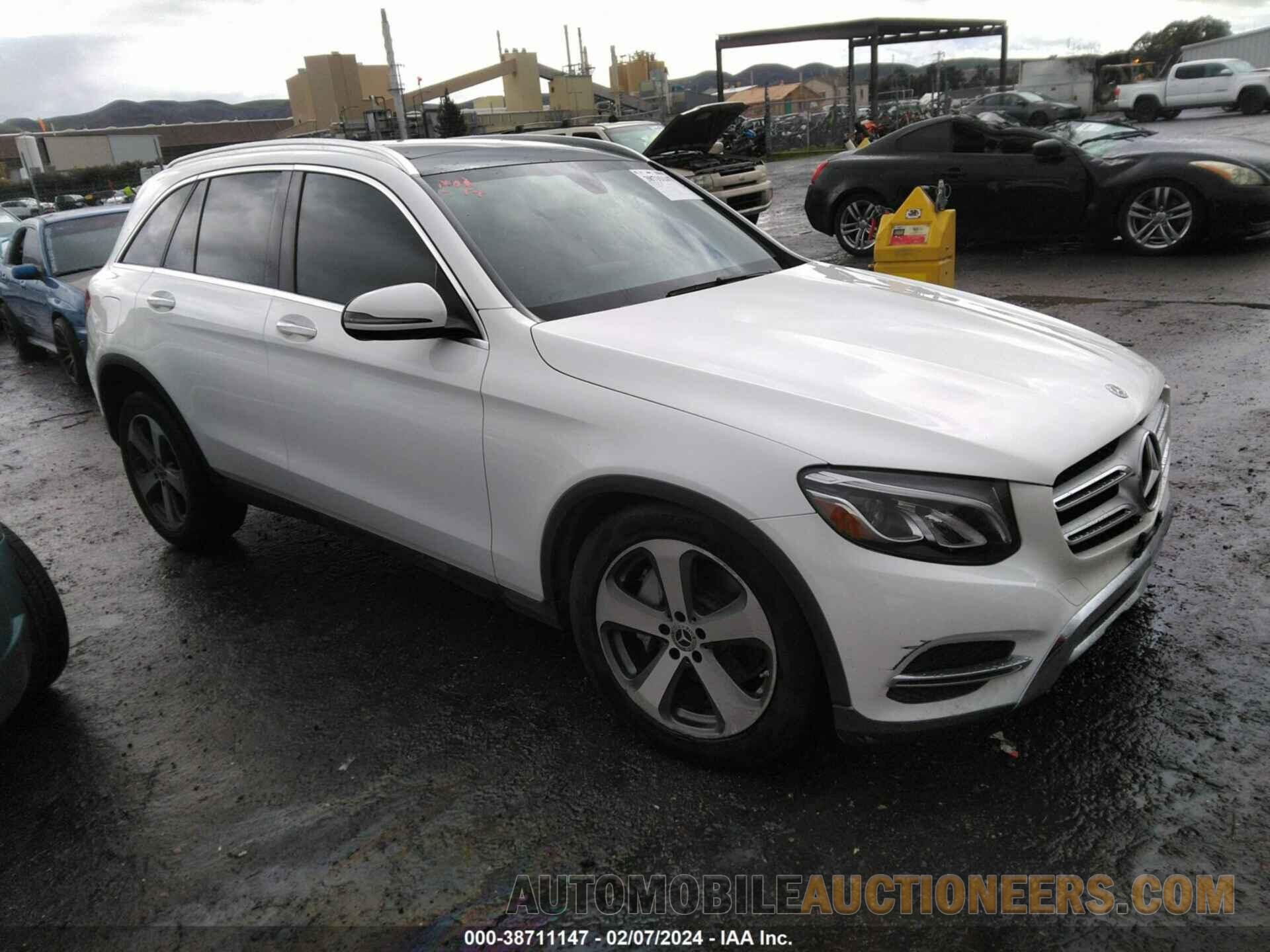 WDC0G4KB3JV075890 MERCEDES-BENZ GLC 300 2018