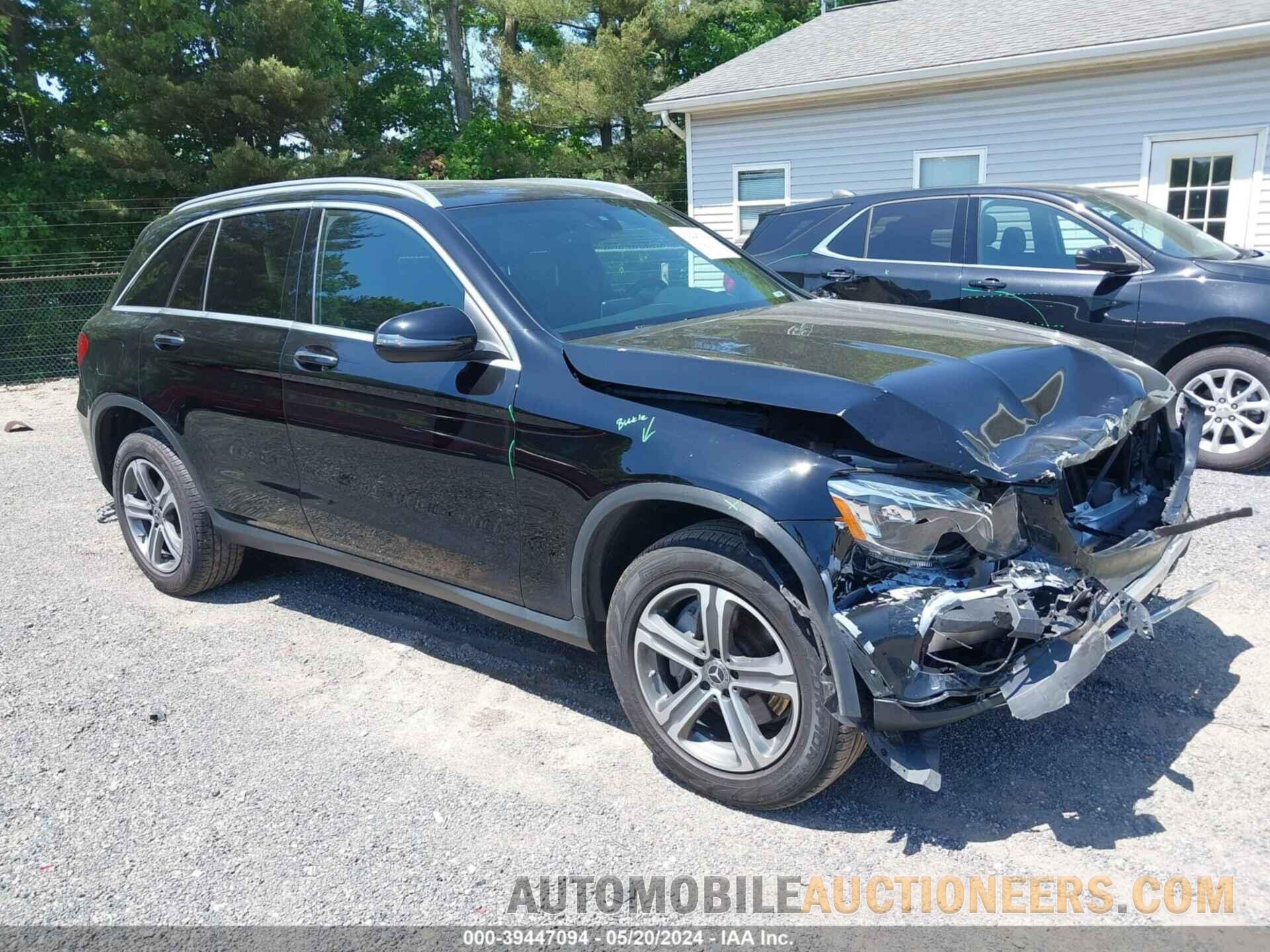 WDC0G4KB4HF226613 MERCEDES-BENZ GLC 300 2017