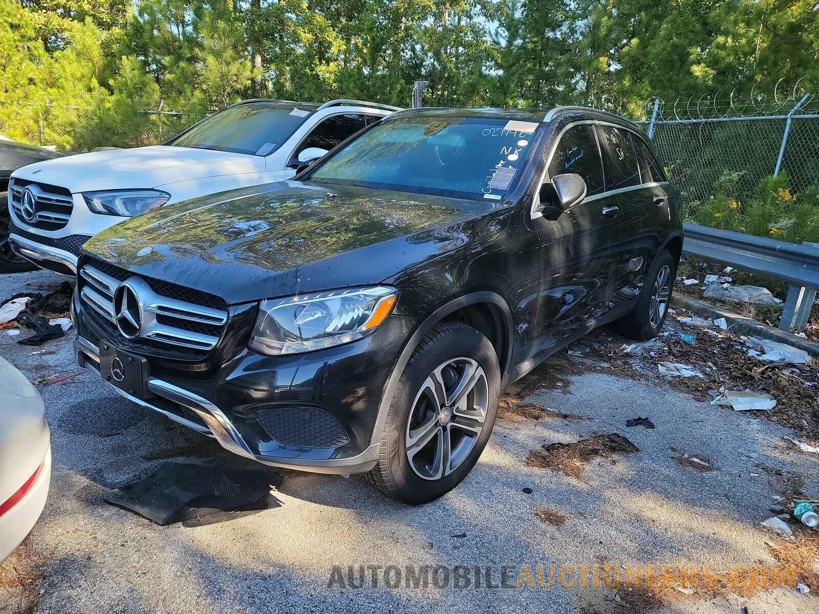 WDC0G4KB5GF027942 Mercedes-Benz GLC 2016