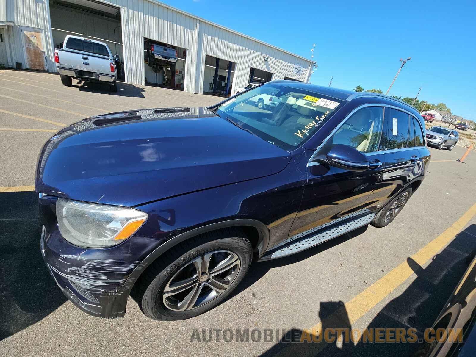 WDC0G4KB5GF053215 Mercedes-Benz GLC 2016