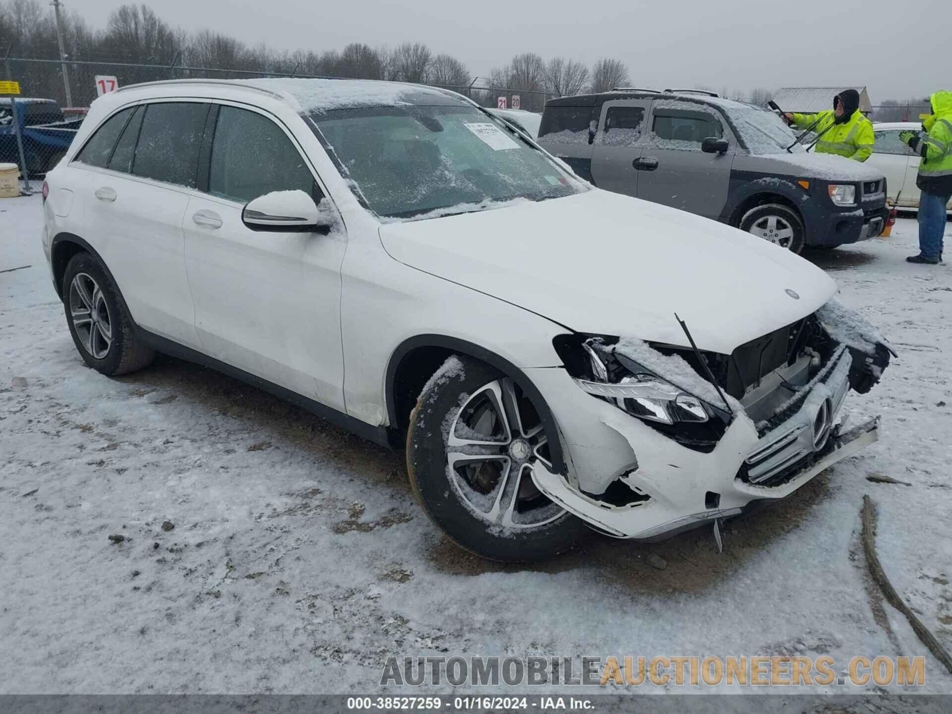 WDC0G4KB5HF162369 MERCEDES-BENZ GLC 300 2017