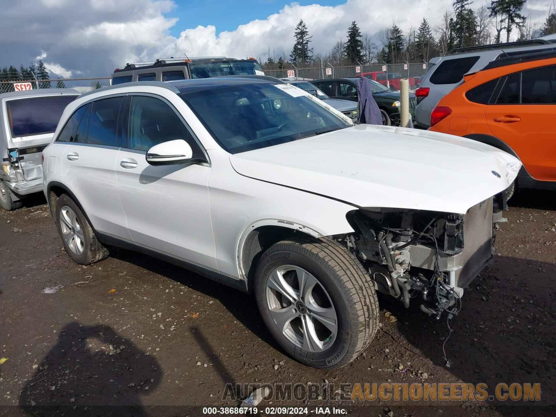 WDC0G4KB5JV056855 MERCEDES-BENZ GLC 300 2018