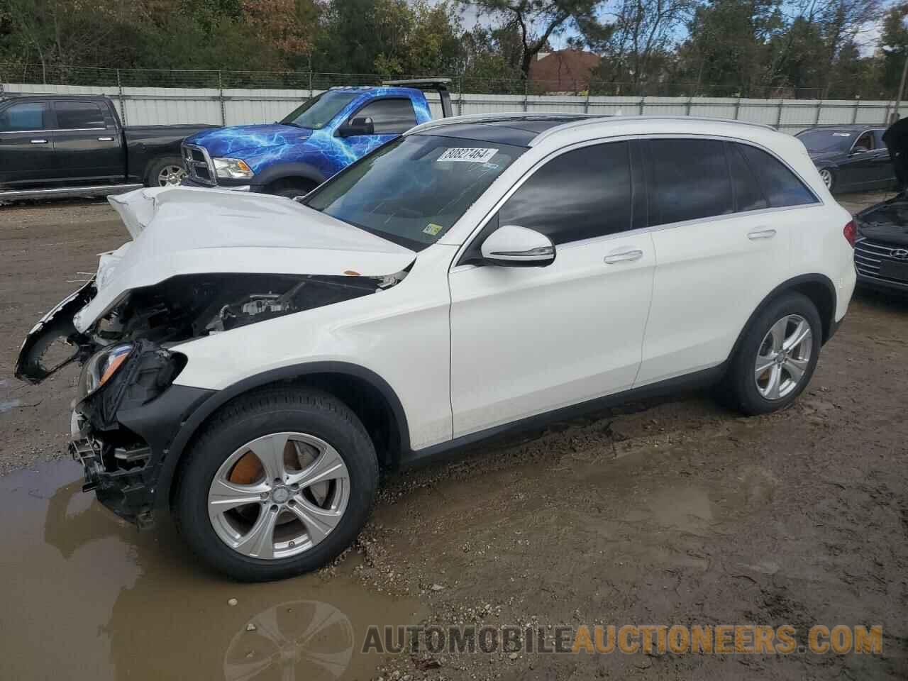 WDC0G4KB6GF026136 MERCEDES-BENZ GLC-CLASS 2016