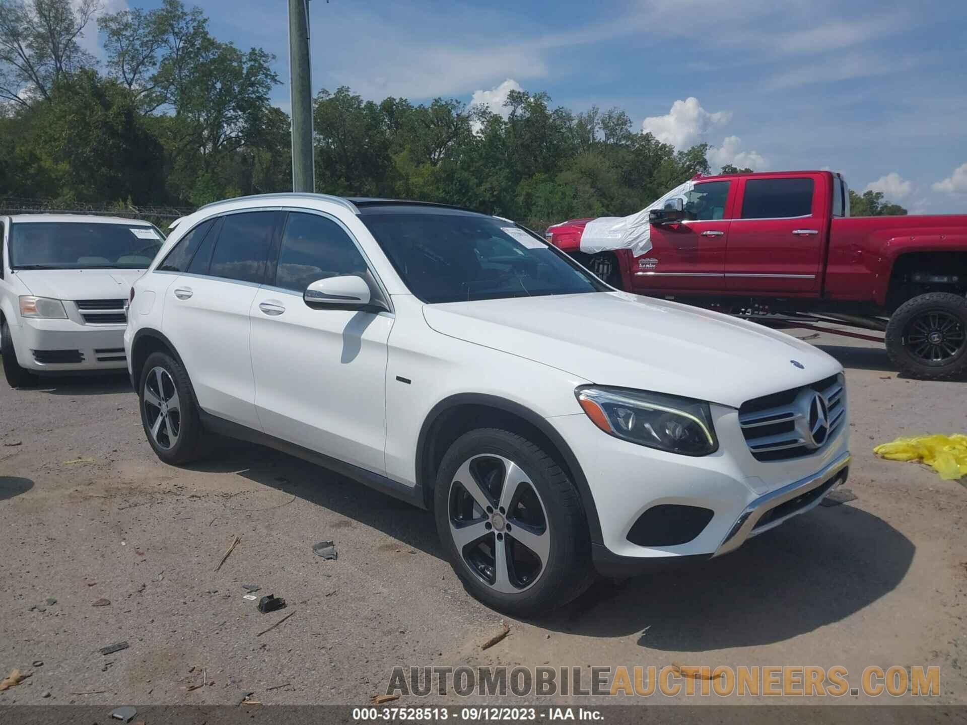 WDC0G4KB6GF056673 MERCEDES-BENZ GLC 2016