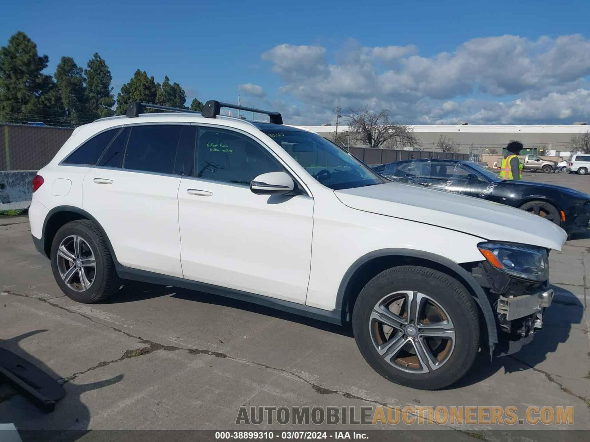 WDC0G4KB6GF065521 MERCEDES-BENZ GLC 300 2016