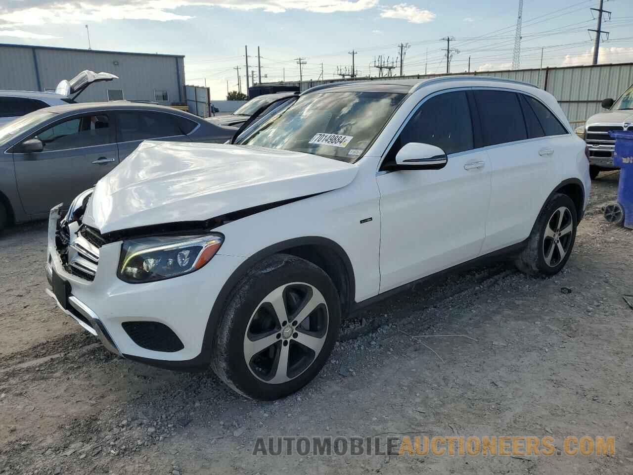 WDC0G4KB8GF037090 MERCEDES-BENZ GLC-CLASS 2016