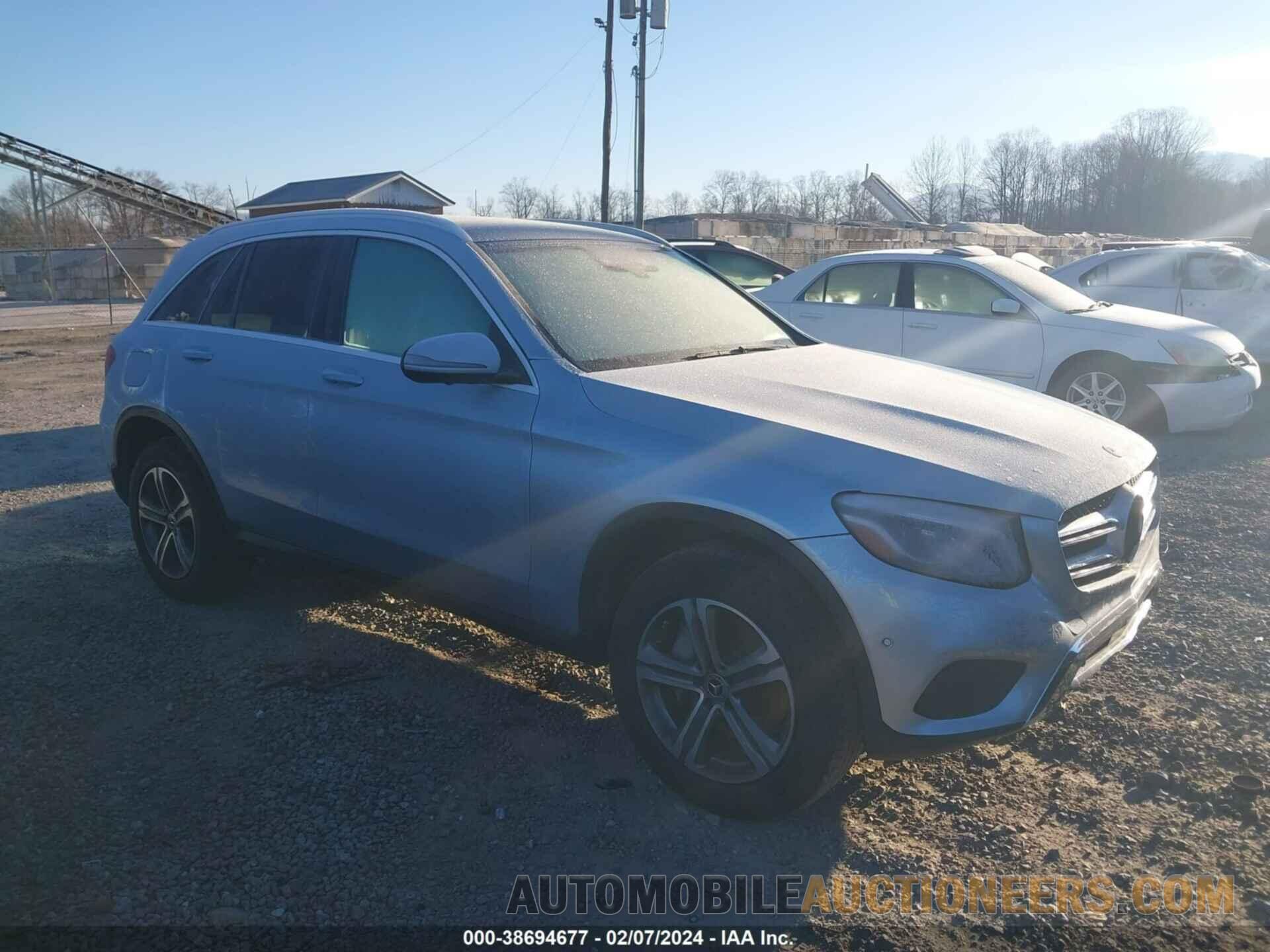 WDC0G4KB8JV044876 MERCEDES-BENZ GLC 300 2018