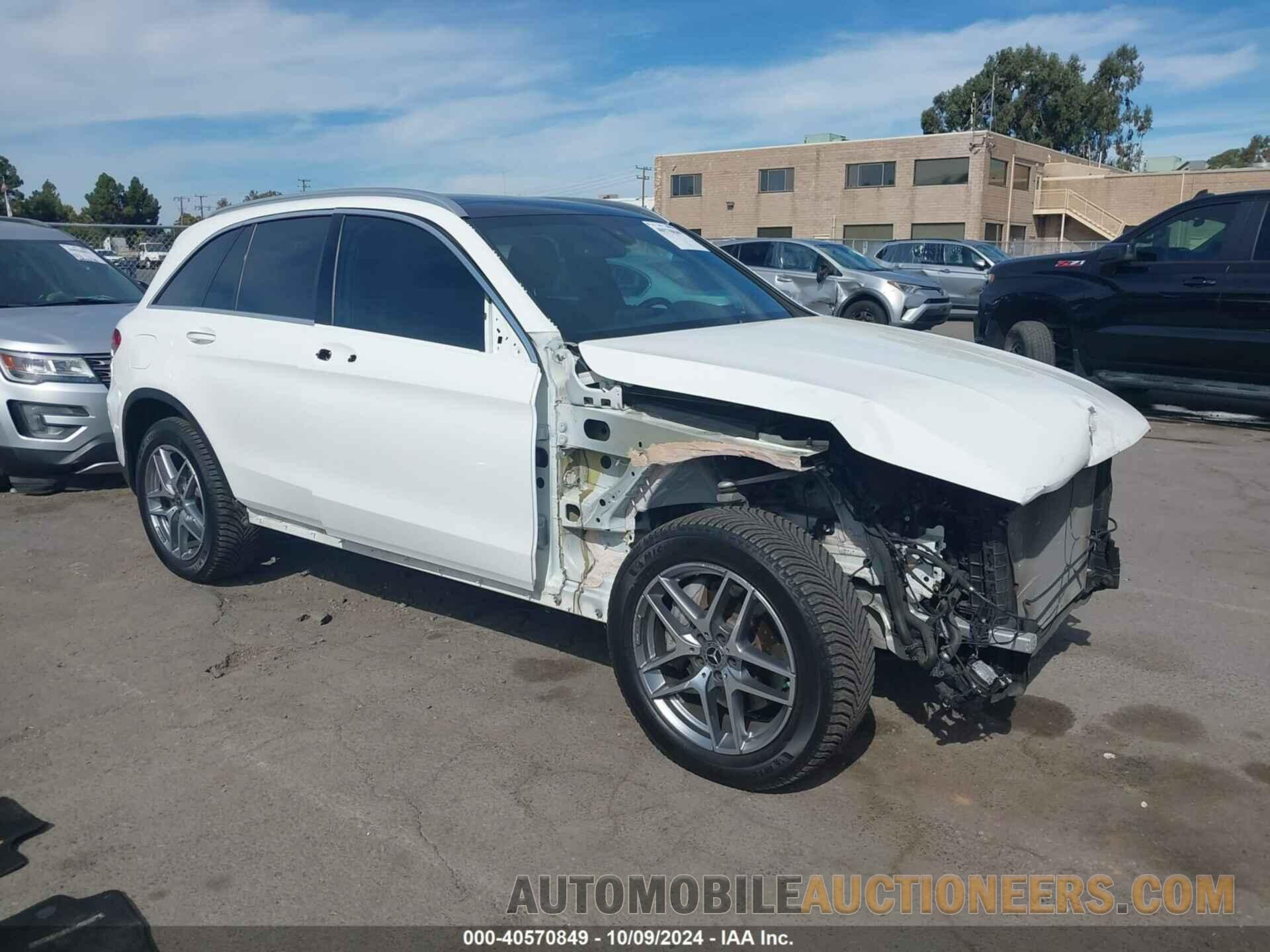 WDC0G4KB8K1001275 MERCEDES-BENZ GLC 300 2019