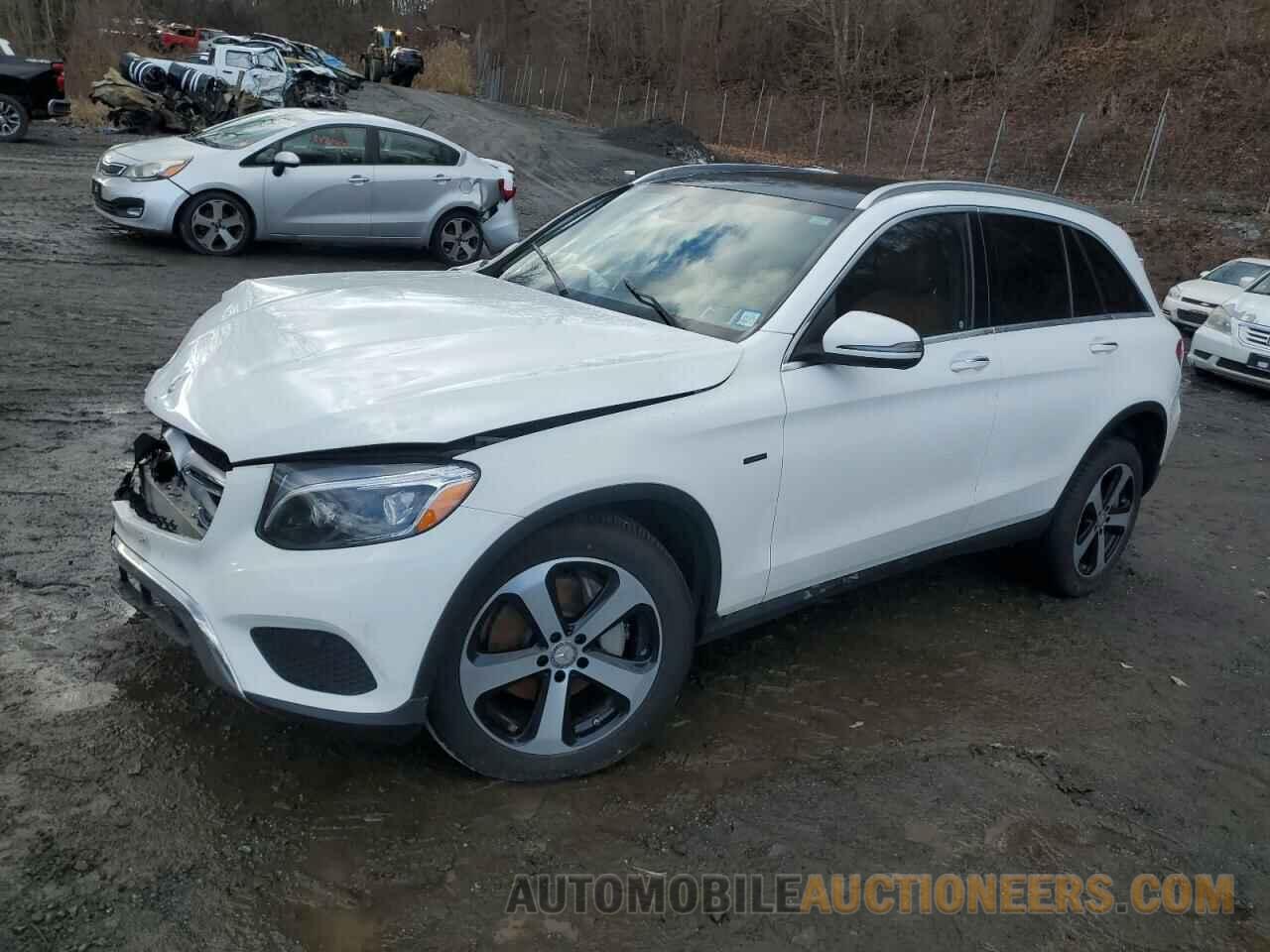 WDC0G4KBXGF032022 MERCEDES-BENZ GLC-CLASS 2016