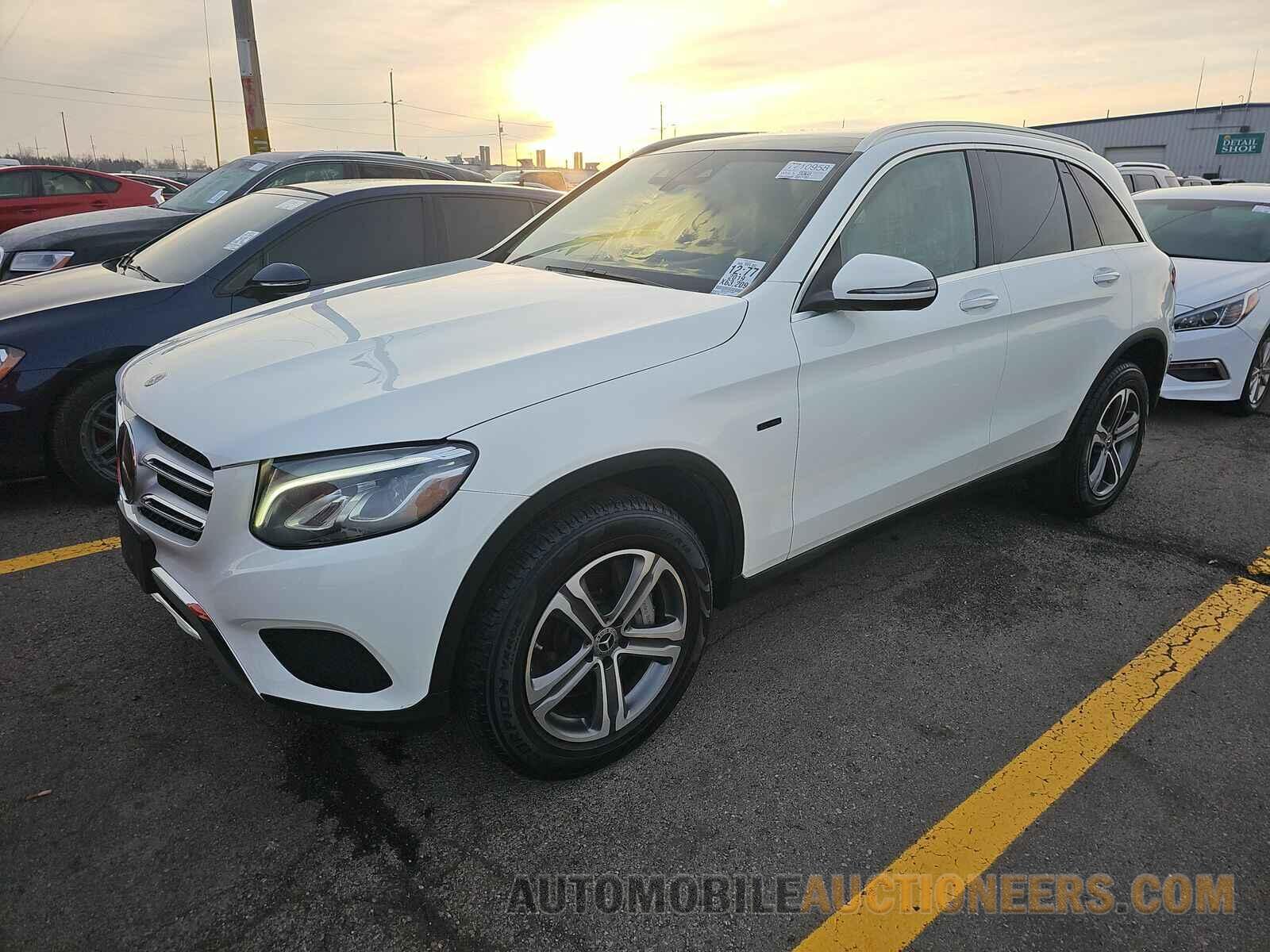 WDC0G5EB0KF640853 Mercedes-Benz GLC 2019