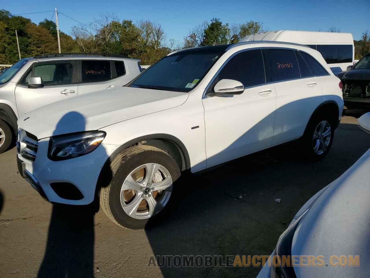 WDC0G5EB1JF465351 MERCEDES-BENZ GLC-CLASS 2018