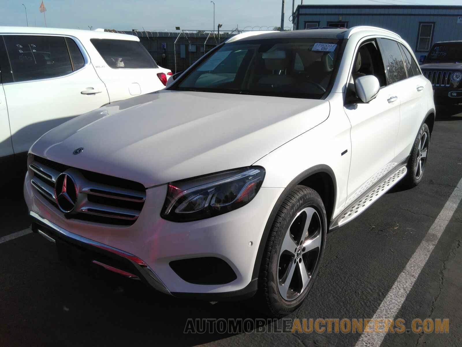 WDC0G5EB1KF617713 Mercedes-Benz GLC 2019