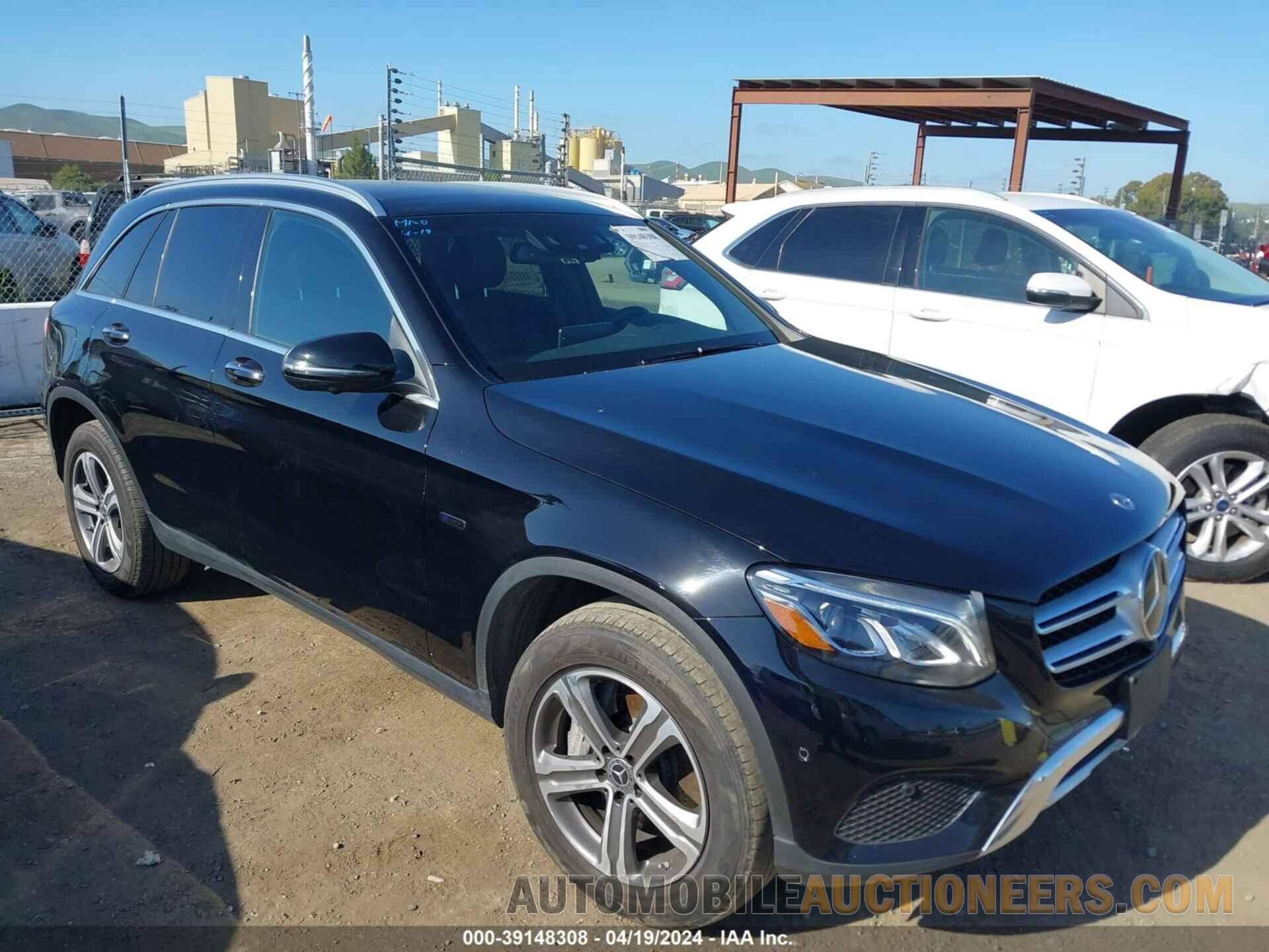 WDC0G5EB2KF630650 MERCEDES-BENZ GLC 350E 2019