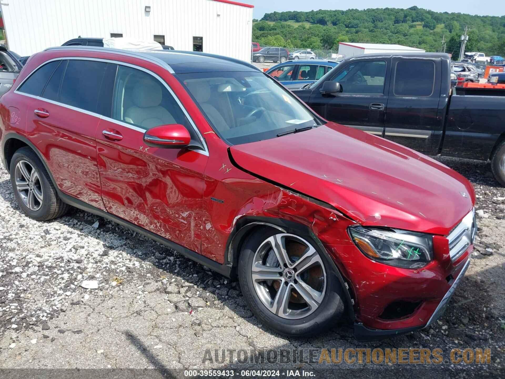 WDC0G5EB3KF558406 MERCEDES-BENZ GLC 350E 2019