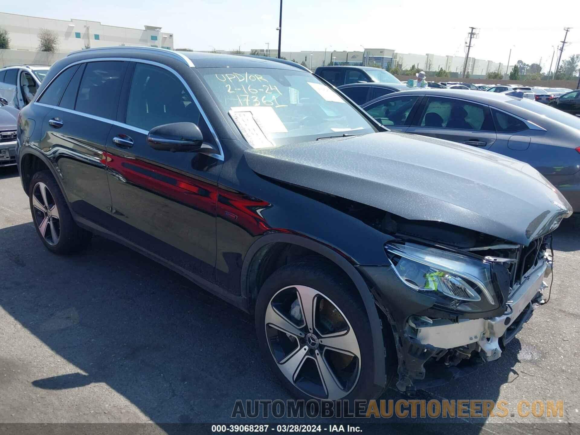 WDC0G5EB3KF594631 MERCEDES-BENZ GLC 2019