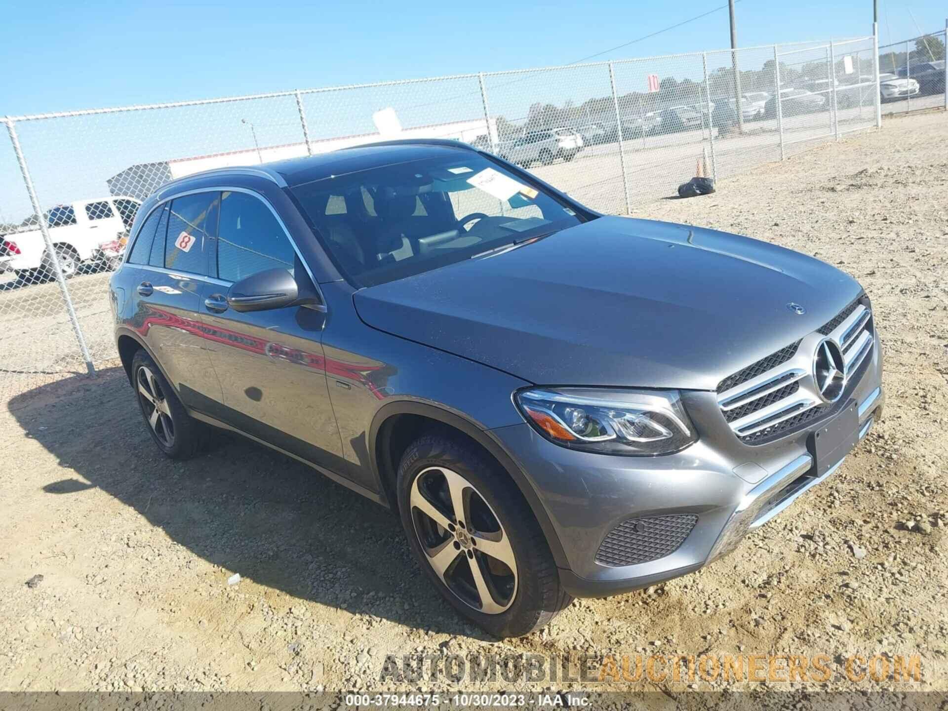 WDC0G5EB3KF597402 MERCEDES-BENZ GLC 2019