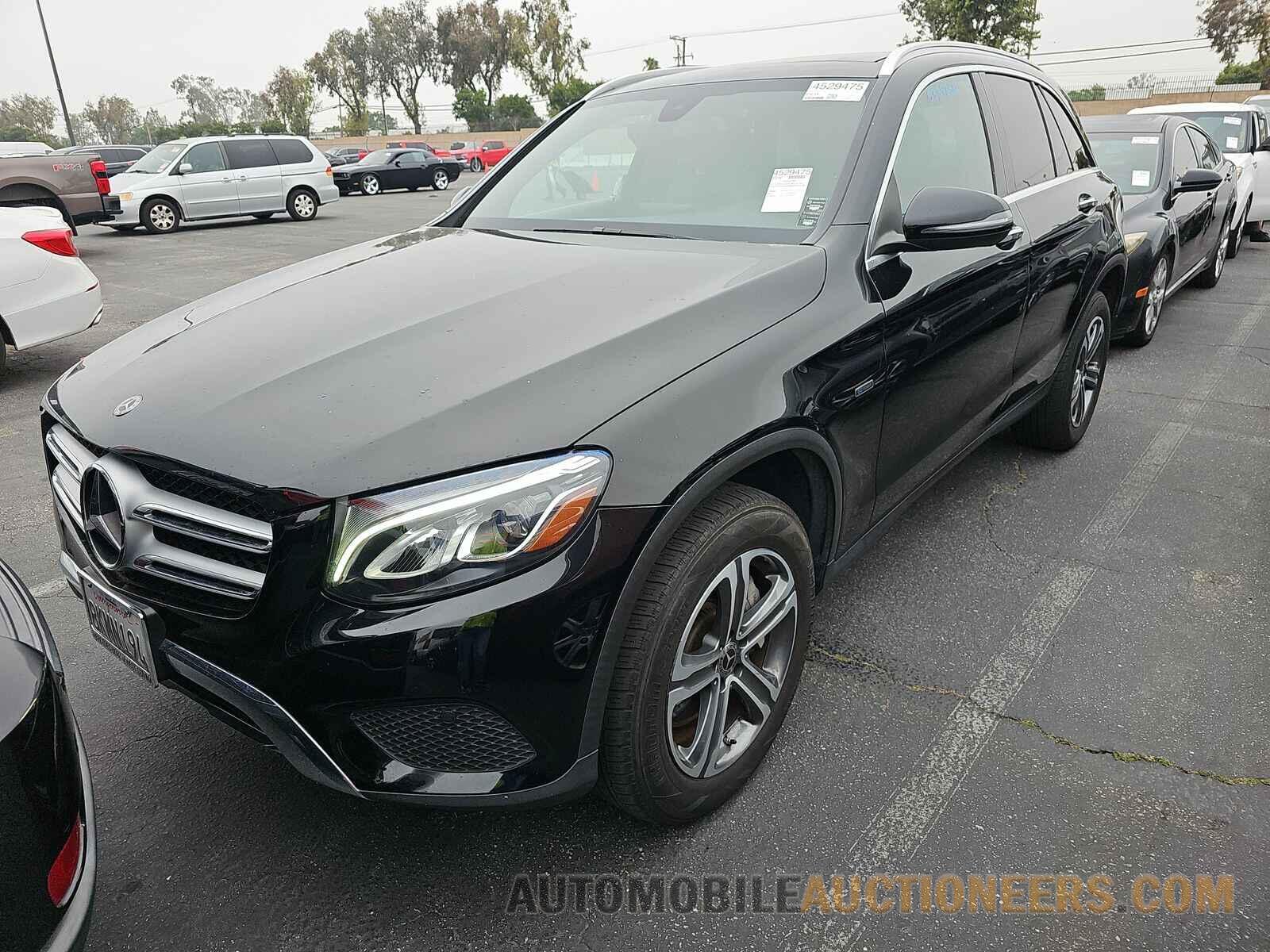 WDC0G5EB5KF570296 Mercedes-Benz GLC 2019