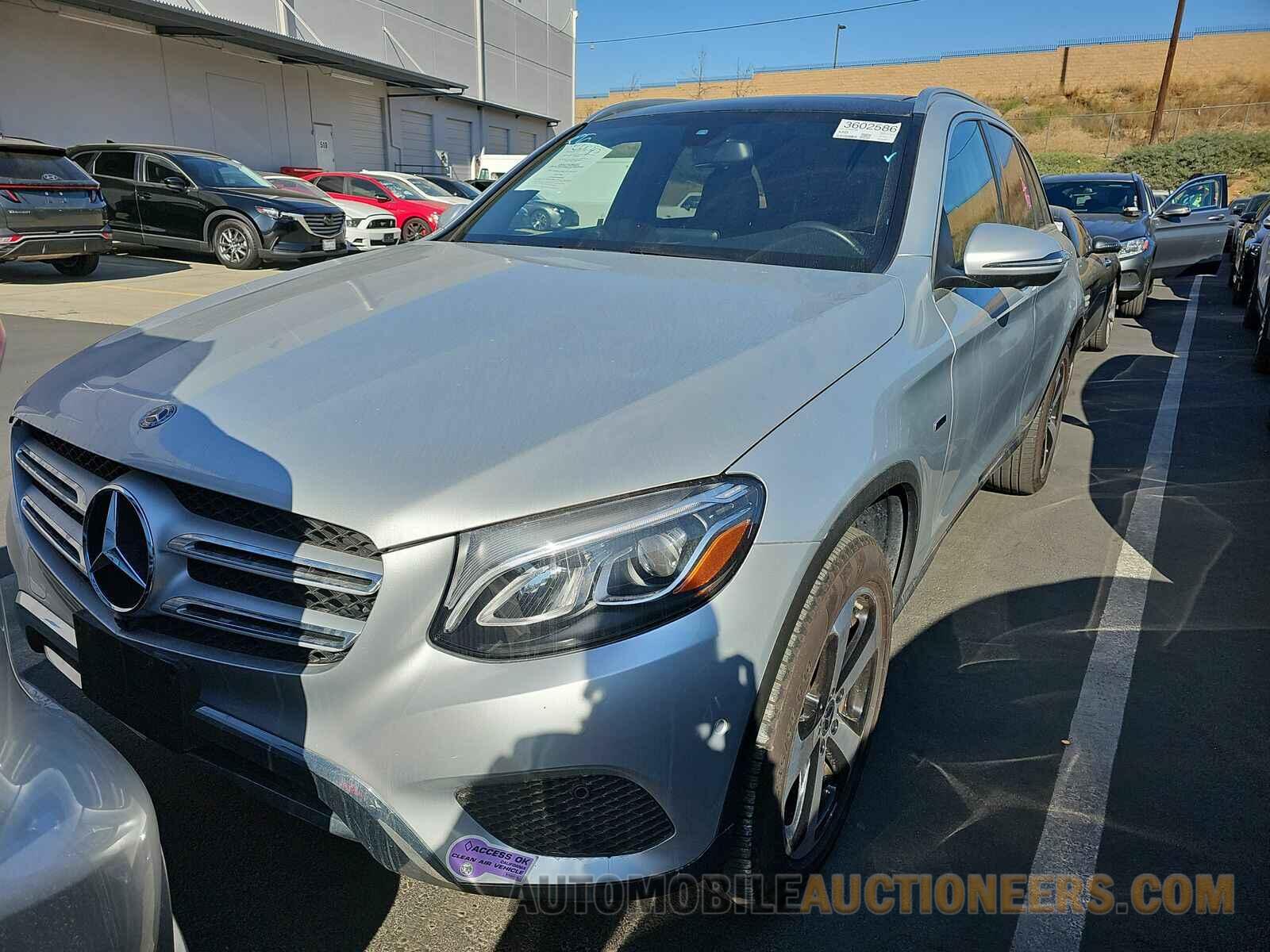 WDC0G5EB6KF596759 Mercedes-Benz GLC 2019