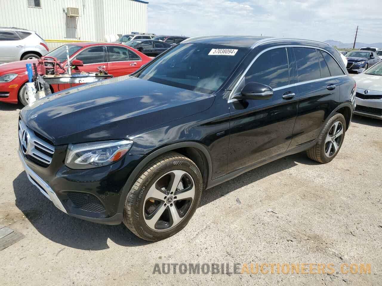 WDC0G5EB8JF429592 MERCEDES-BENZ GLC-CLASS 2018