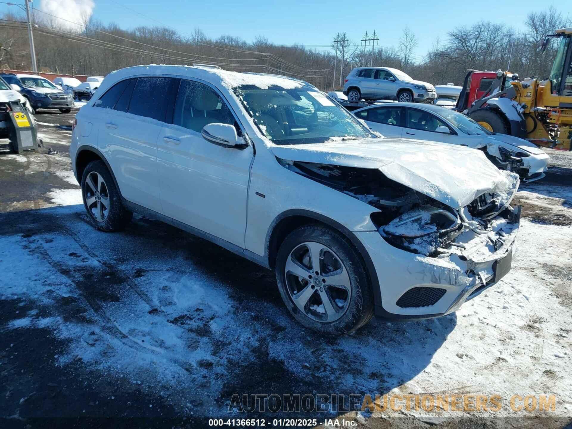 WDC0G5EBXKF613370 MERCEDES-BENZ GLC 350E 2019