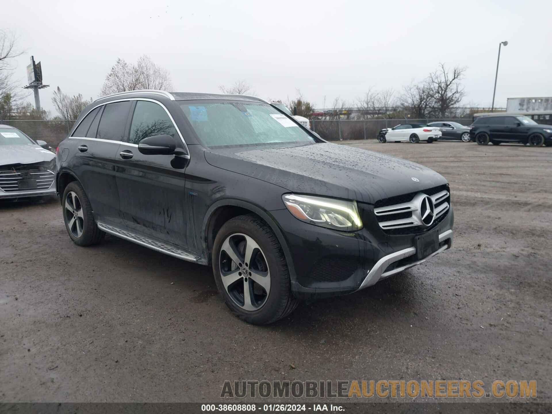 WDC0G5EBXKF639838 MERCEDES-BENZ GLC 350E 2019