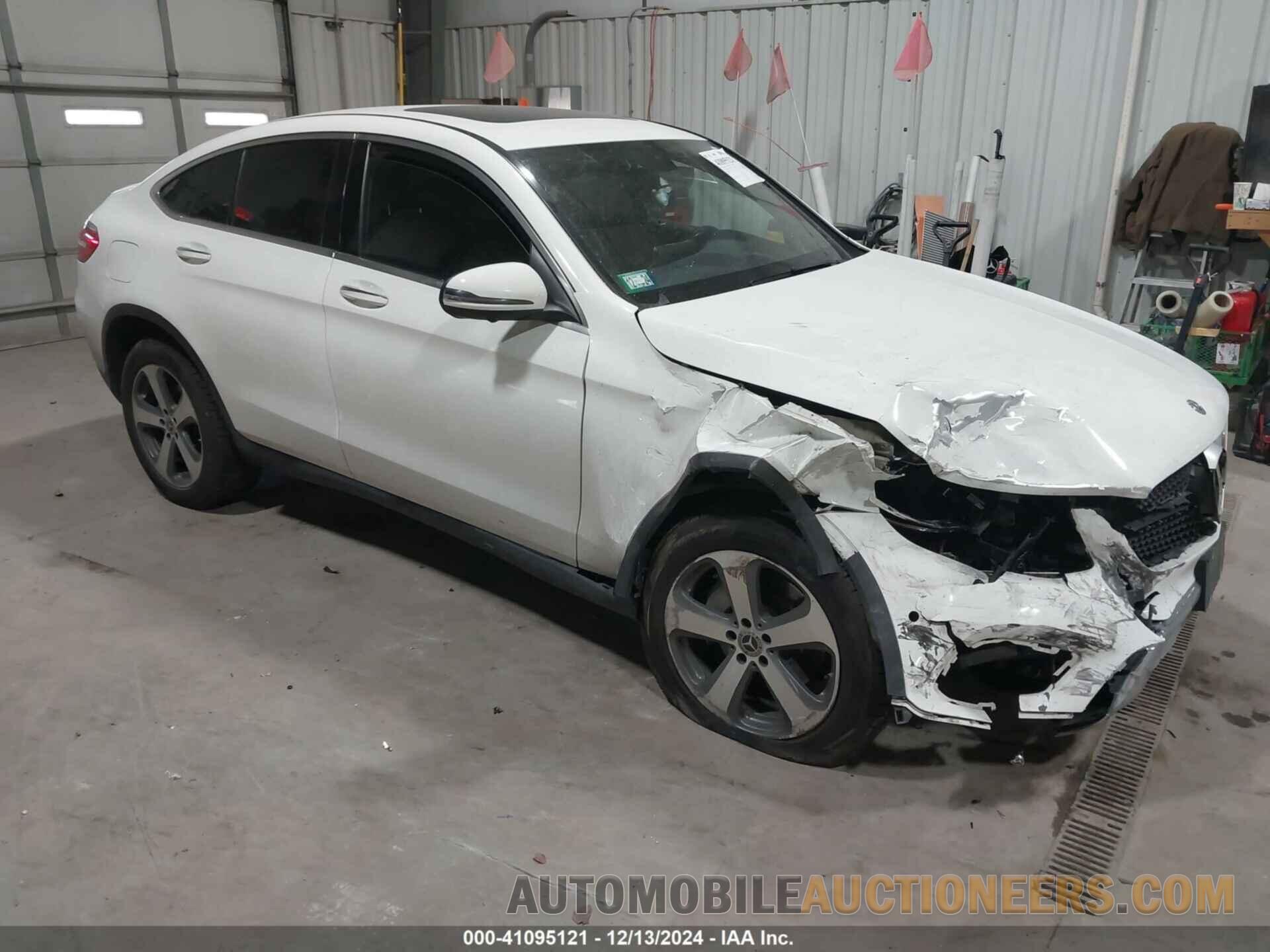 WDC0J4KB8KF571572 MERCEDES-BENZ GLC 300 COUPE 2019