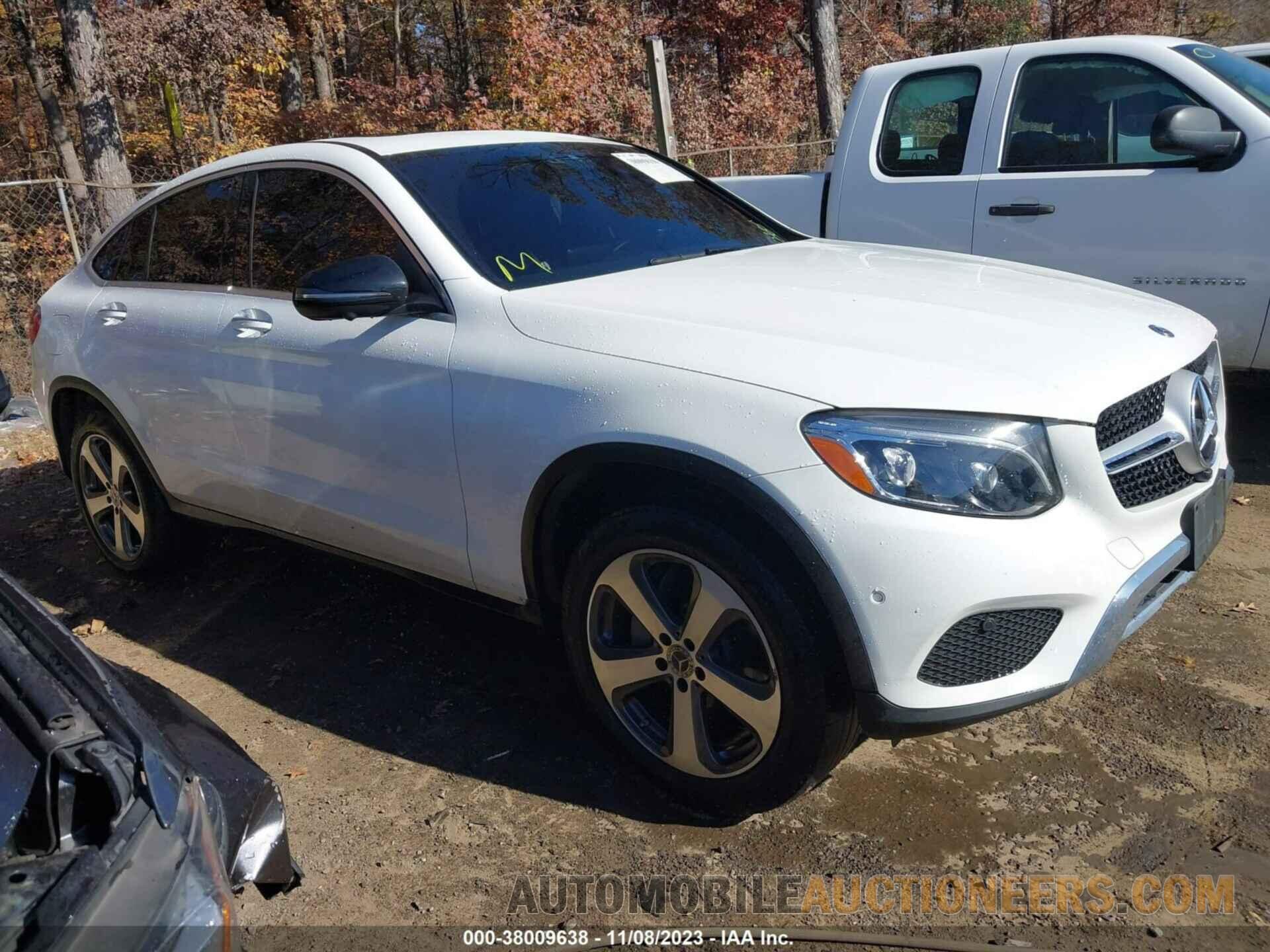 WDC0J4KB8KF572074 MERCEDES-BENZ GLC 300 COUPE 2019