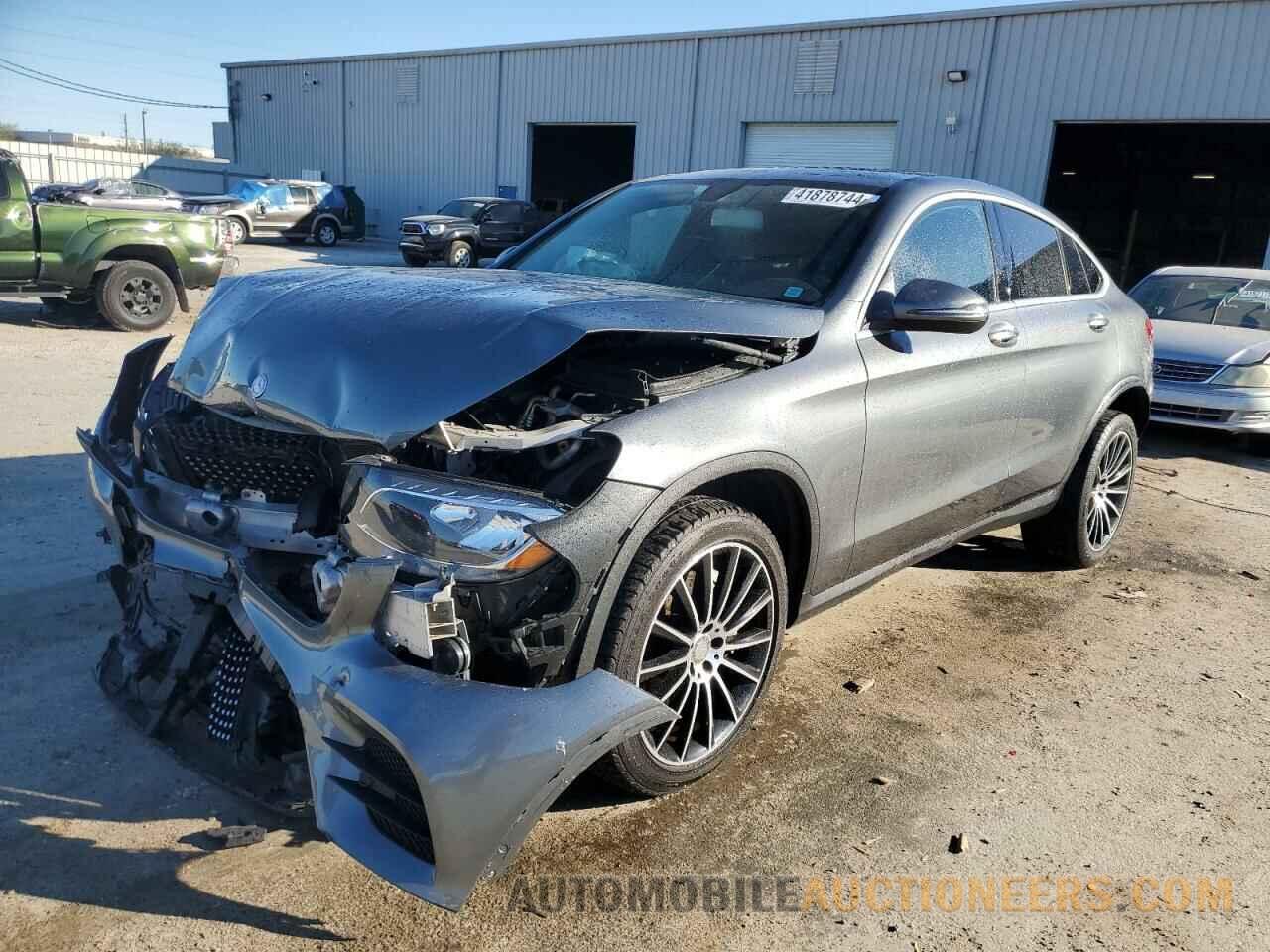 WDC0J4KB9HF155667 MERCEDES-BENZ GLC-CLASS 2017