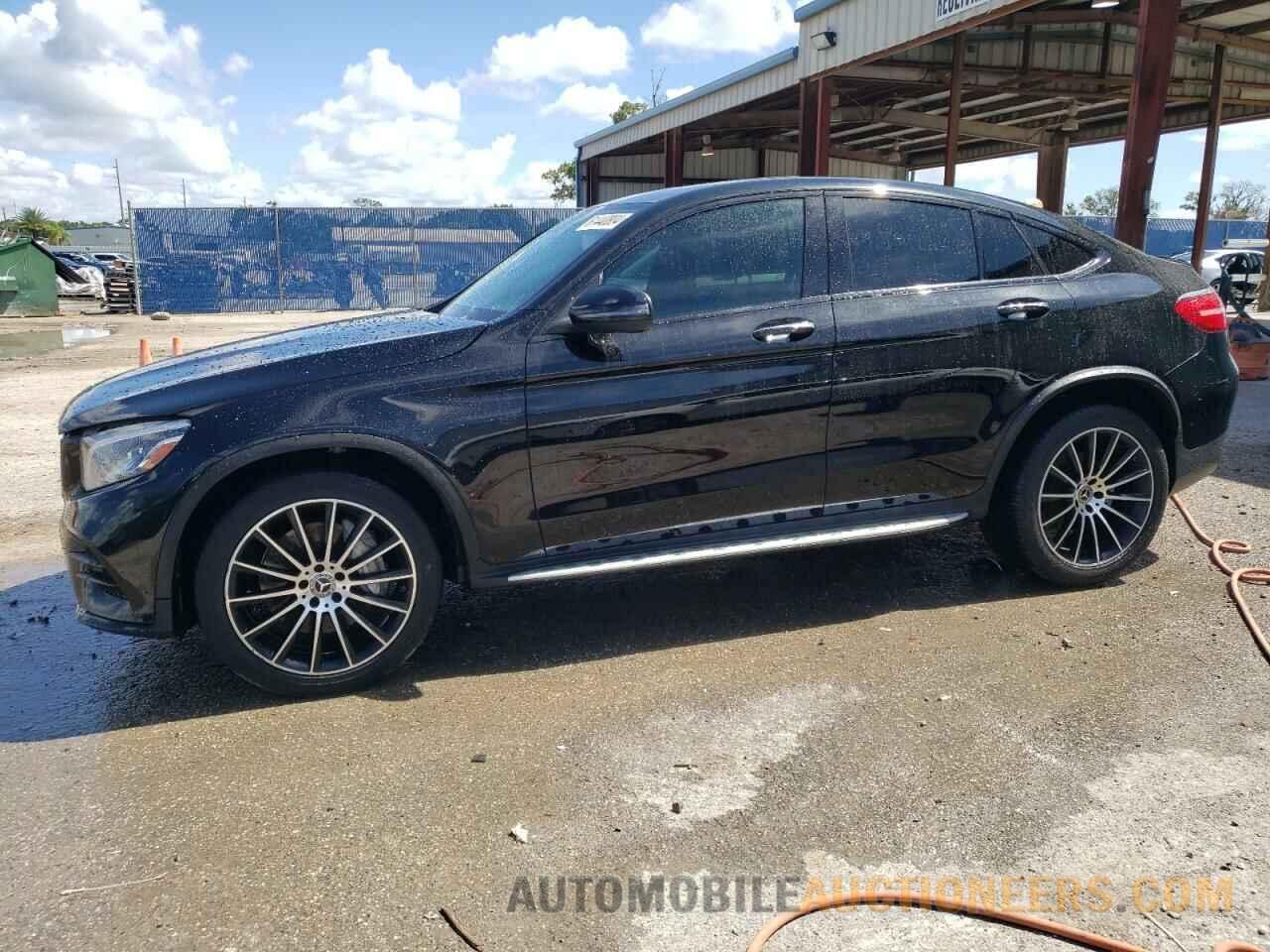 WDC0J4KB9HF258636 MERCEDES-BENZ GLC-CLASS 2017