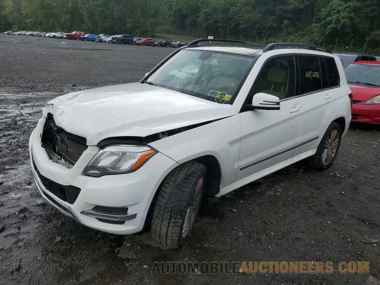 WDCGG0EB5FG406130 MERCEDES-BENZ GLK-CLASS 2015