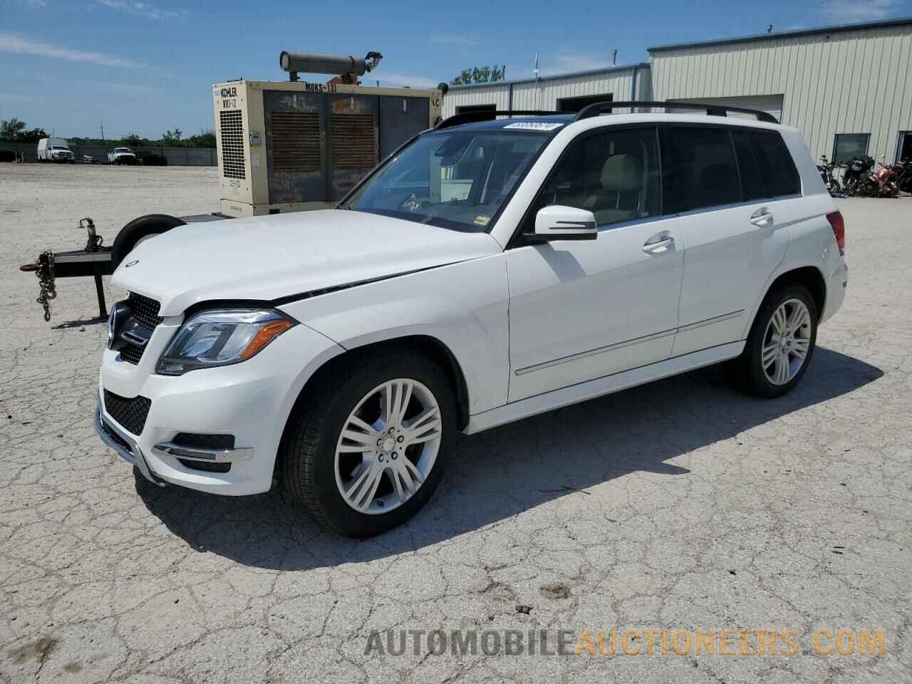 WDCGG5HB0FG383235 MERCEDES-BENZ GLK-CLASS 2015