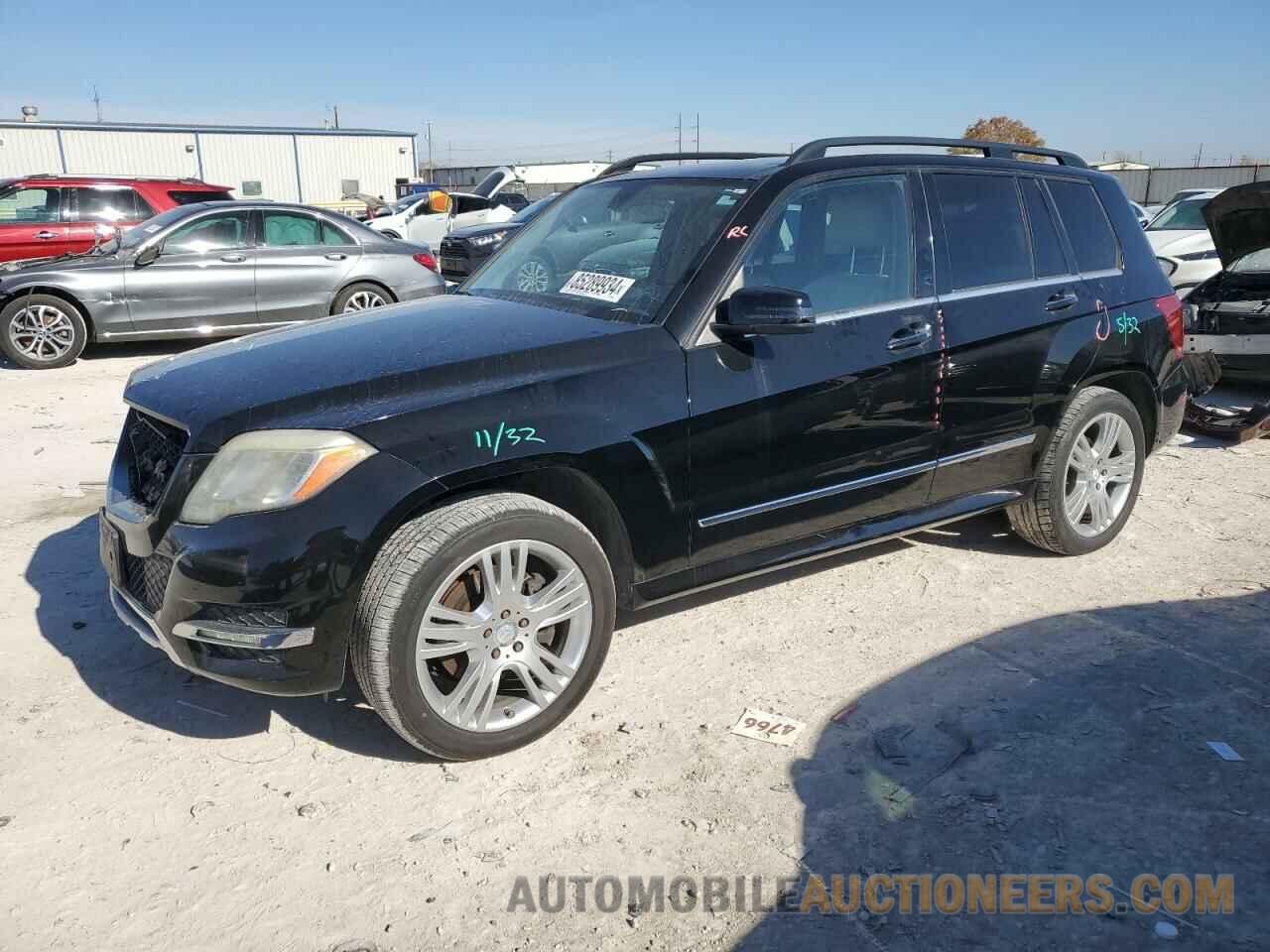 WDCGG5HB1DF958302 MERCEDES-BENZ GLK-CLASS 2013