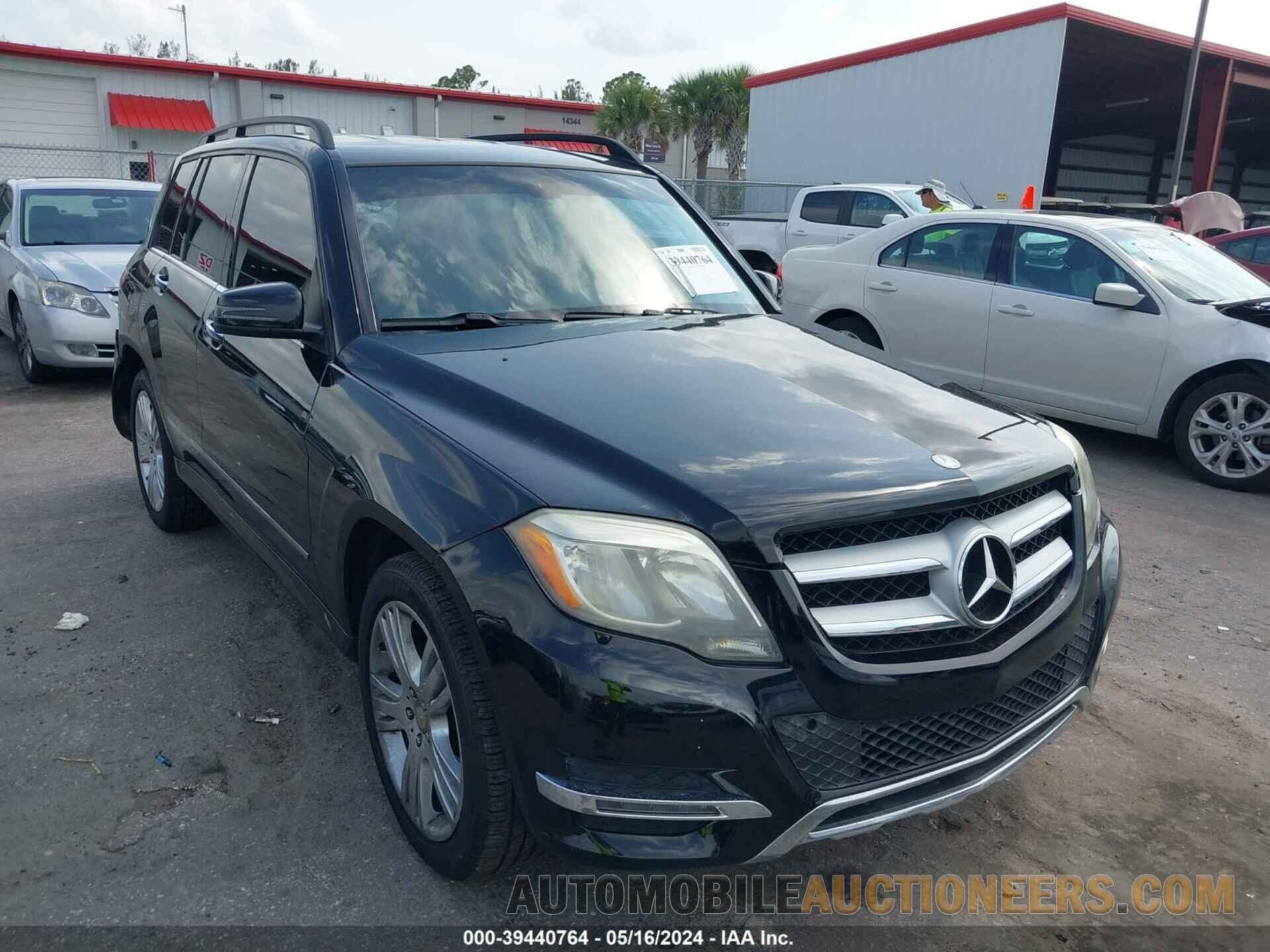 WDCGG5HB2FG417448 MERCEDES-BENZ GLK 350 2015