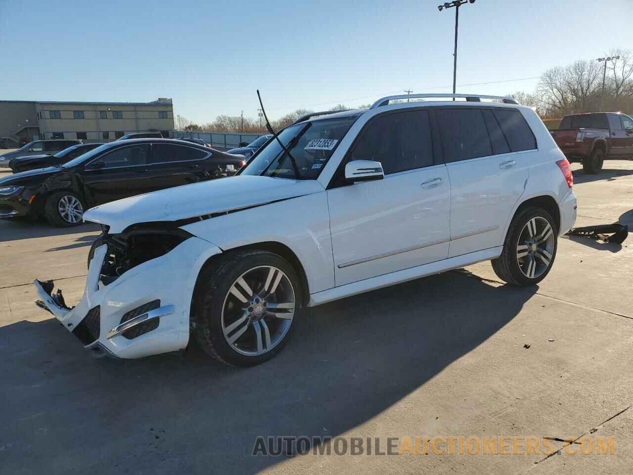 WDCGG5HB3FG338046 MERCEDES-BENZ GLK-CLASS 2015